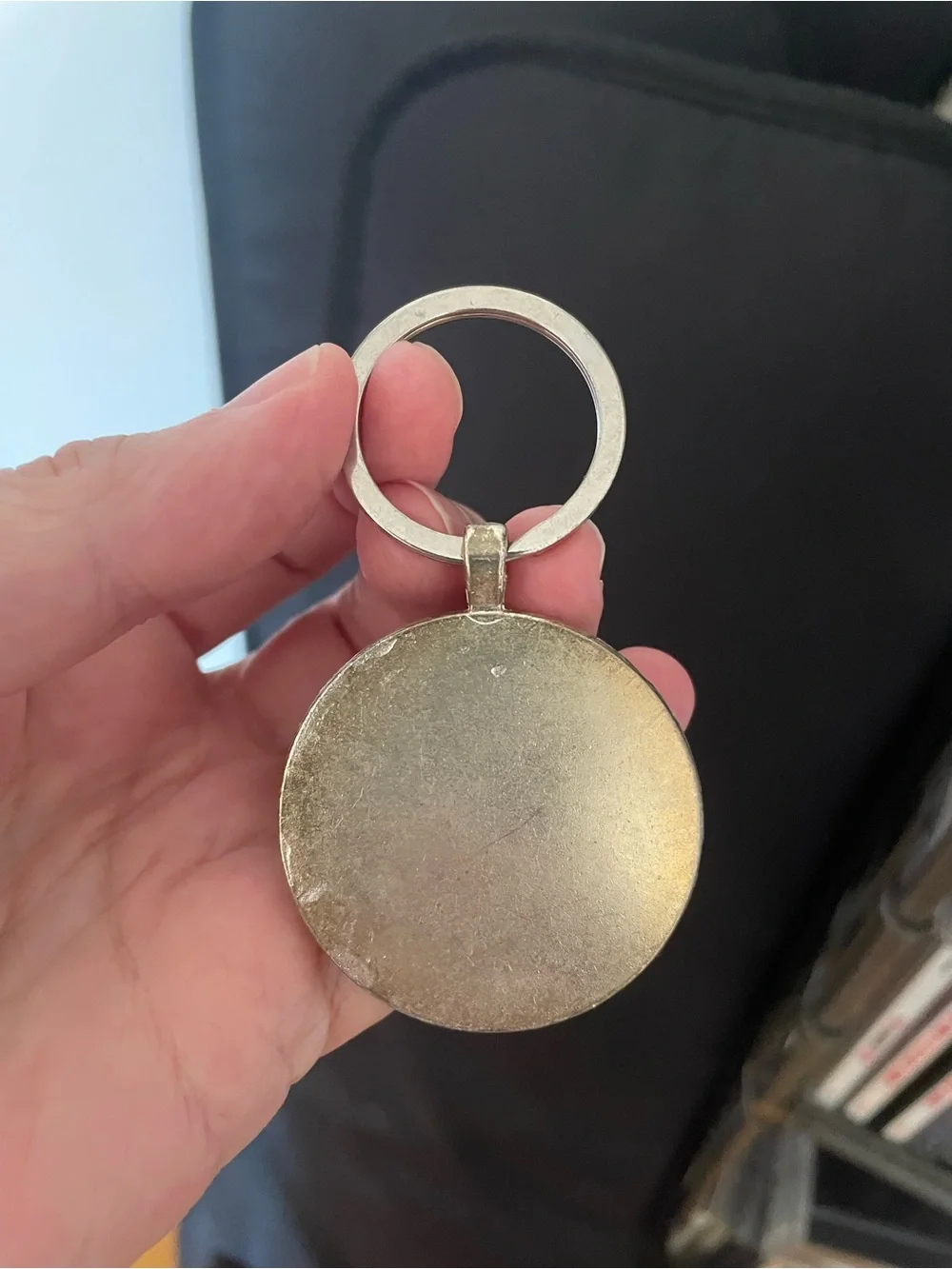 NWOT Abstract Dome Cabochon Keychain